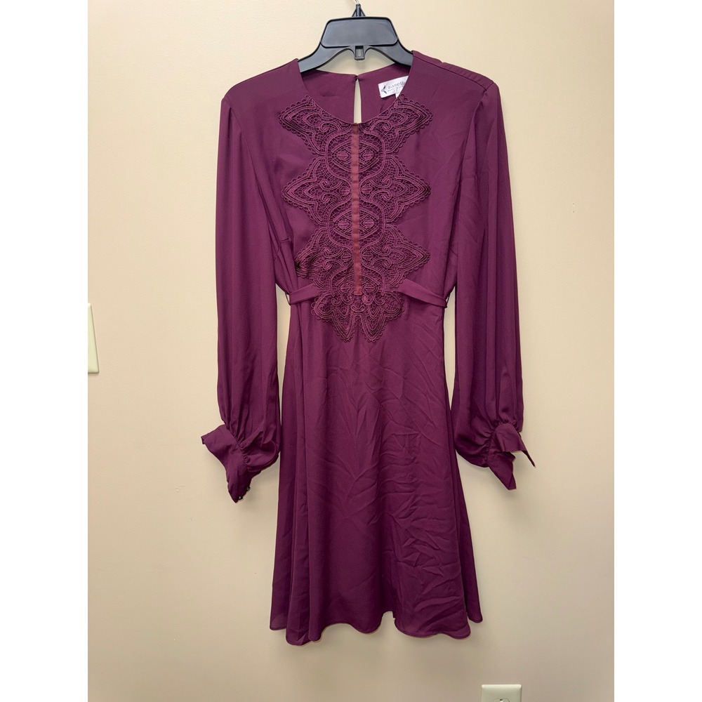 Nanette Lepore Plum Purple Lace Applique Long Sleeve Mini Dress Size 10 Keyhole